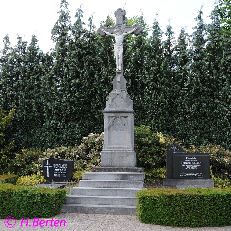 Friedhofkreuz Waldniel 16x16
