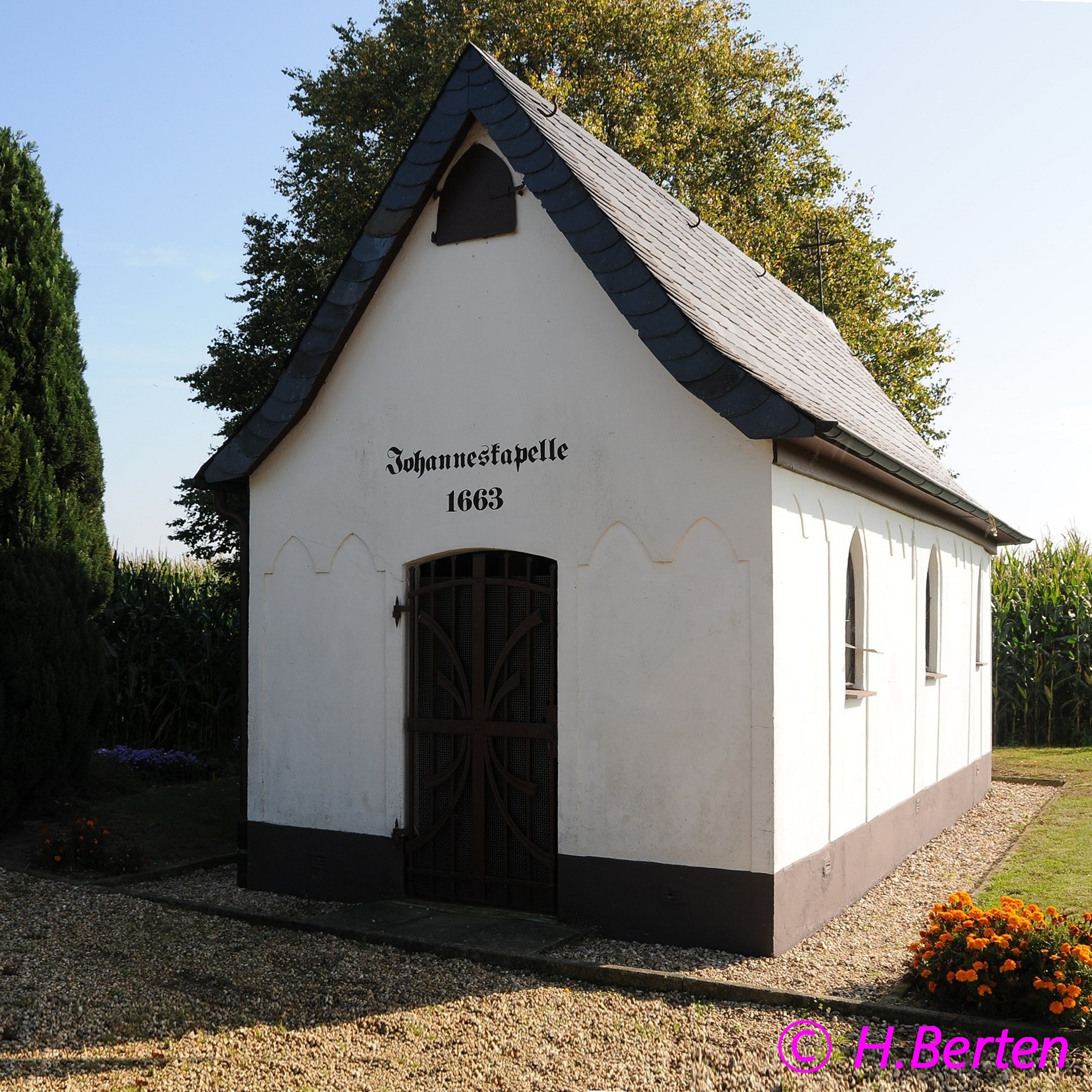 Johanneskapelle Dilkrath 16x16
