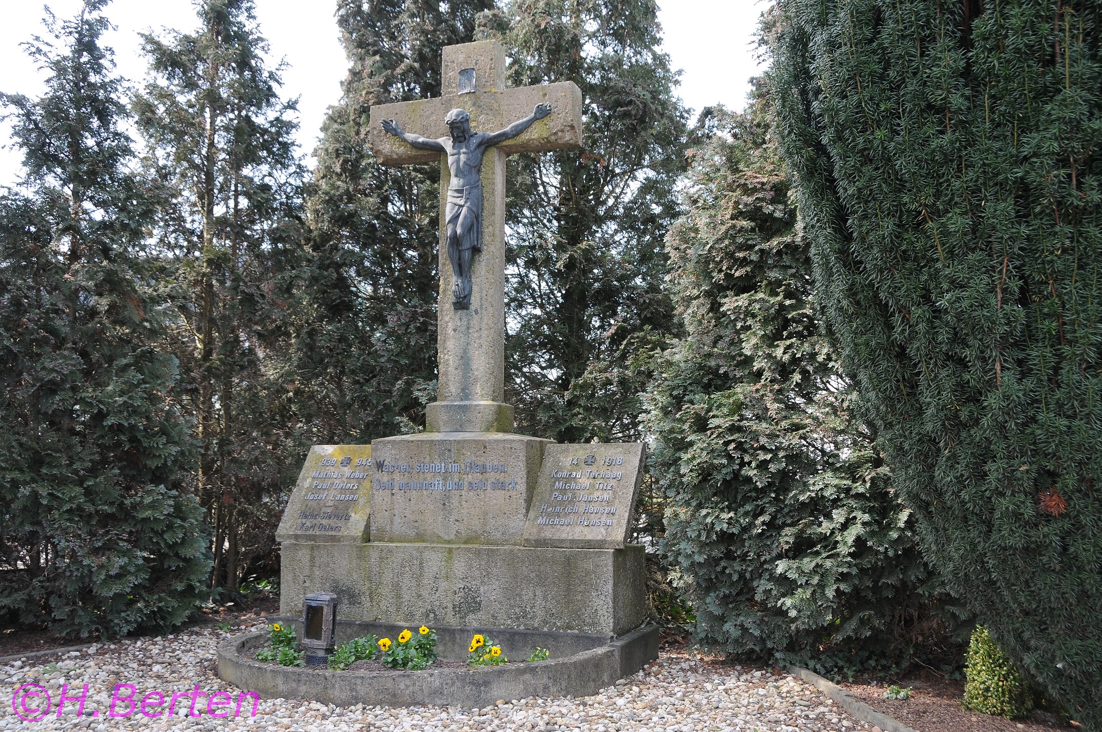 Kriegerdenkmal Naphausen