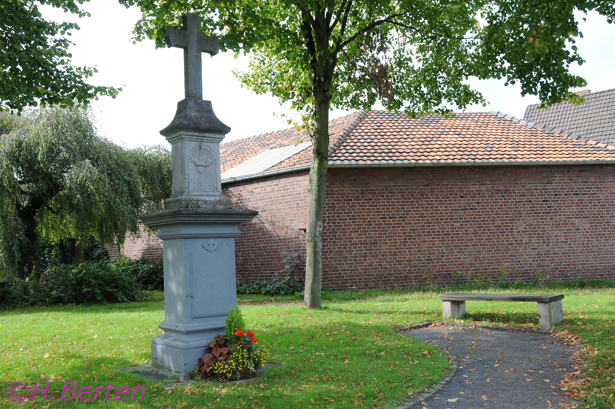 Wegekreuz  Polmansstr.Amern