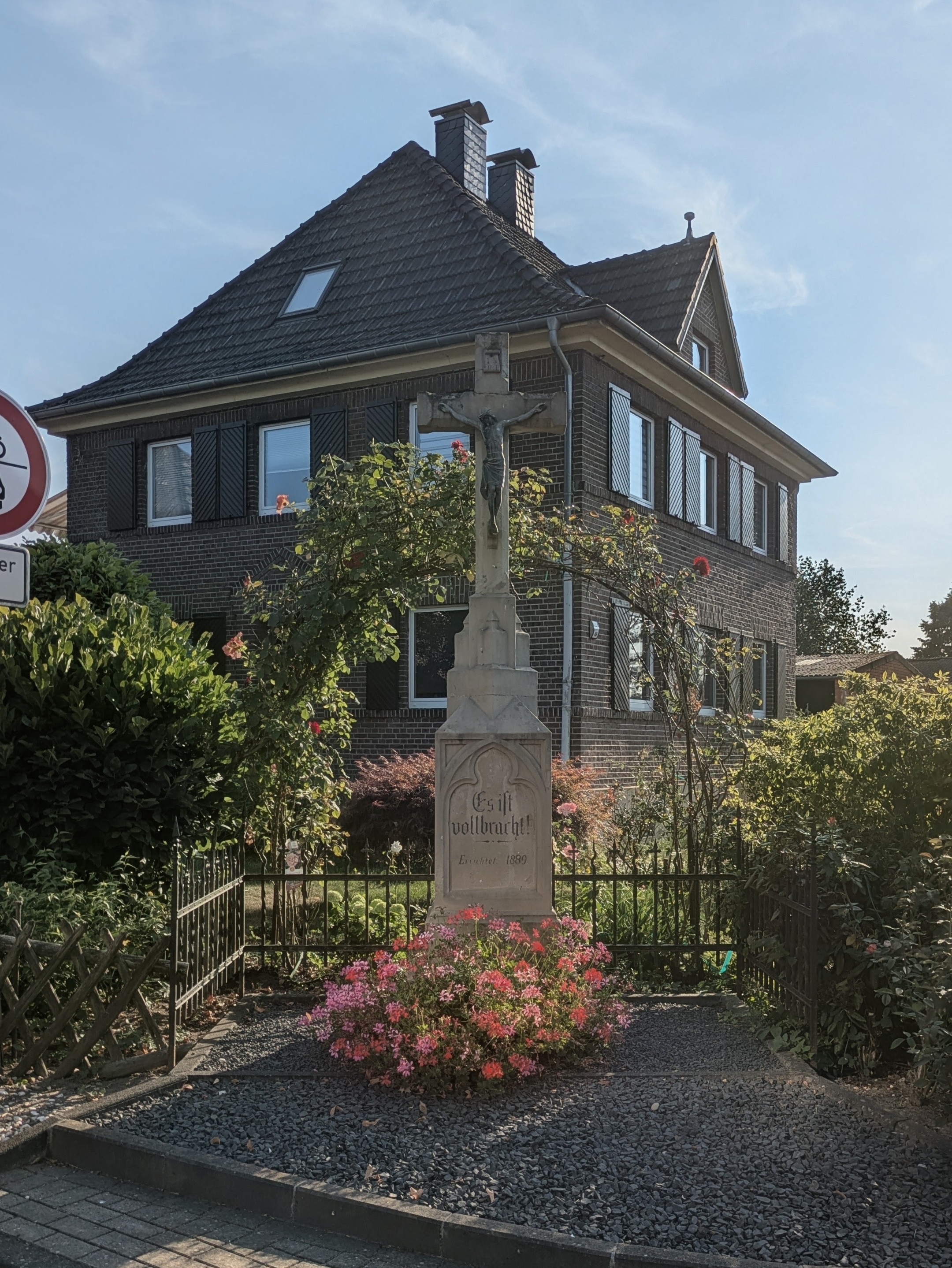 Wegekreuz Dorfstraße Overhetfeld